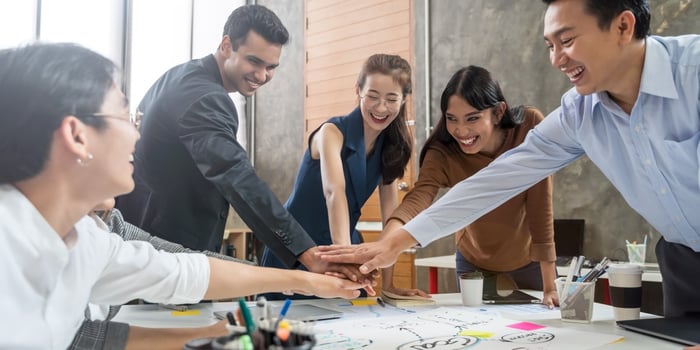 actively-engaged-employees-excited-to-work-together